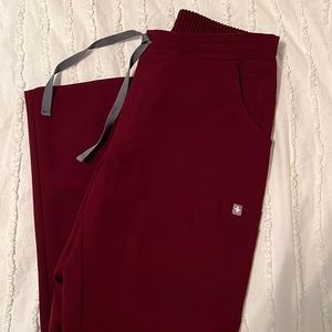 XS FIGS burgundy women’s Yola scrub pants